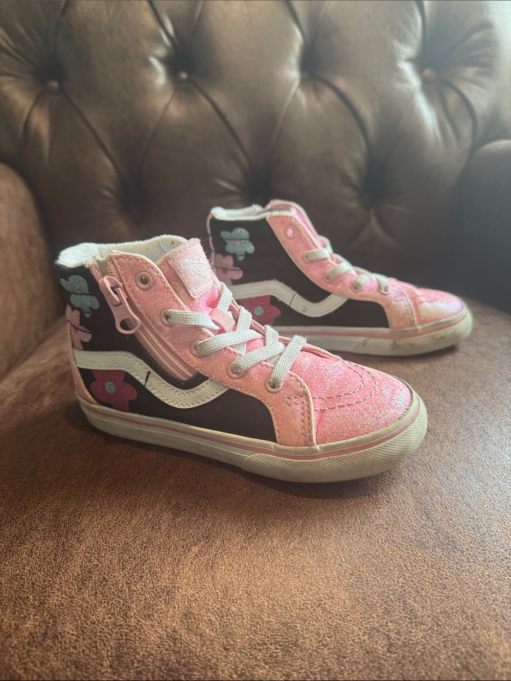 Vans Toddler Kids Pink and Black sparkle High-Top Floral Sneakers, size 9.5
